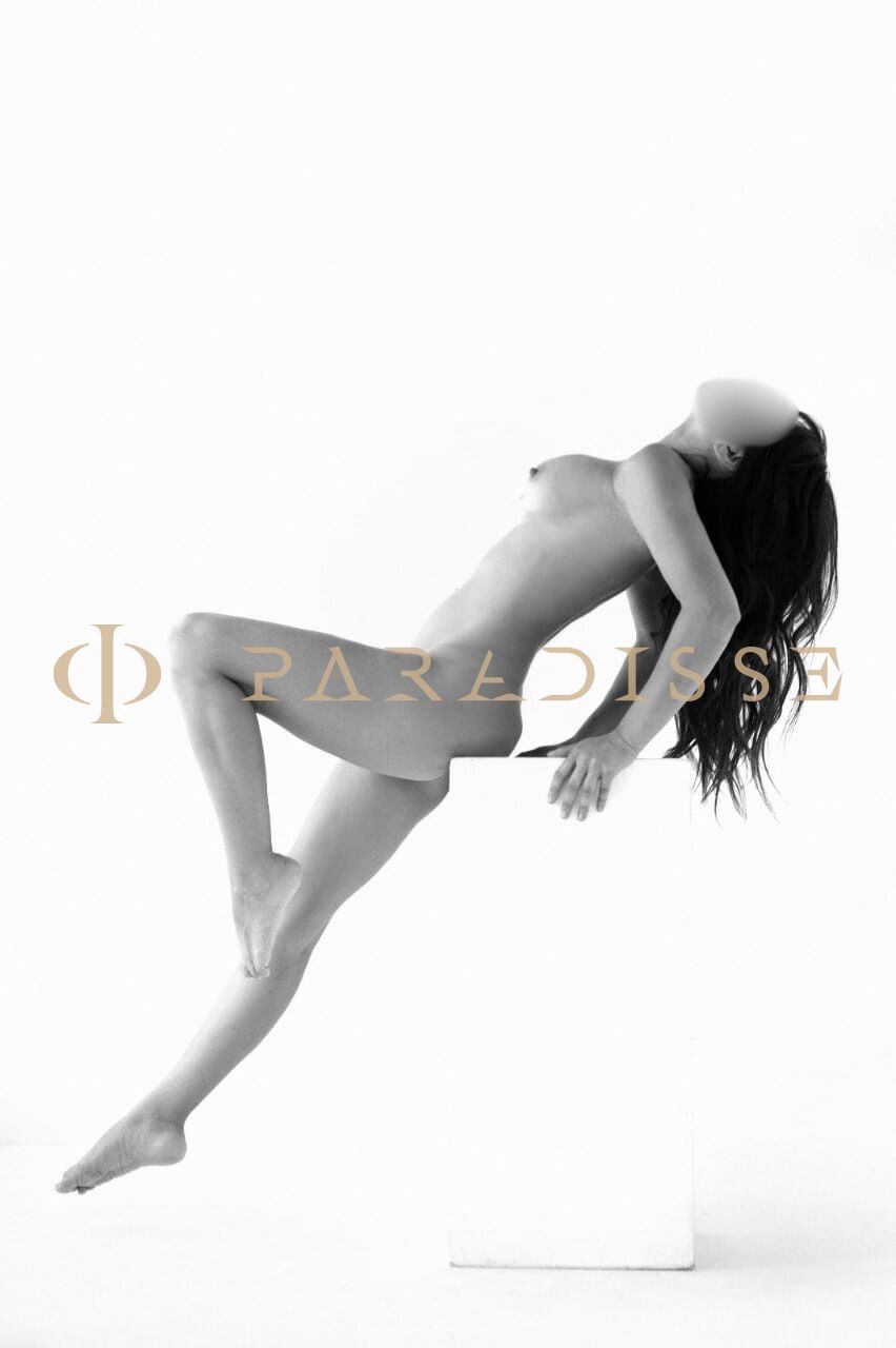 Escorts VIP Paradisse - Ursula